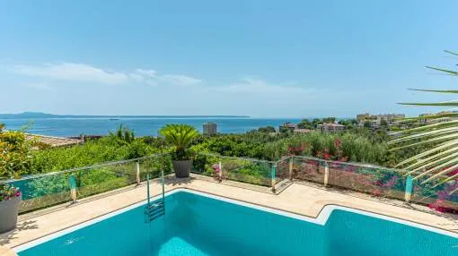 Designer Villa with rental licence in excellent location Cas Catalá for sale